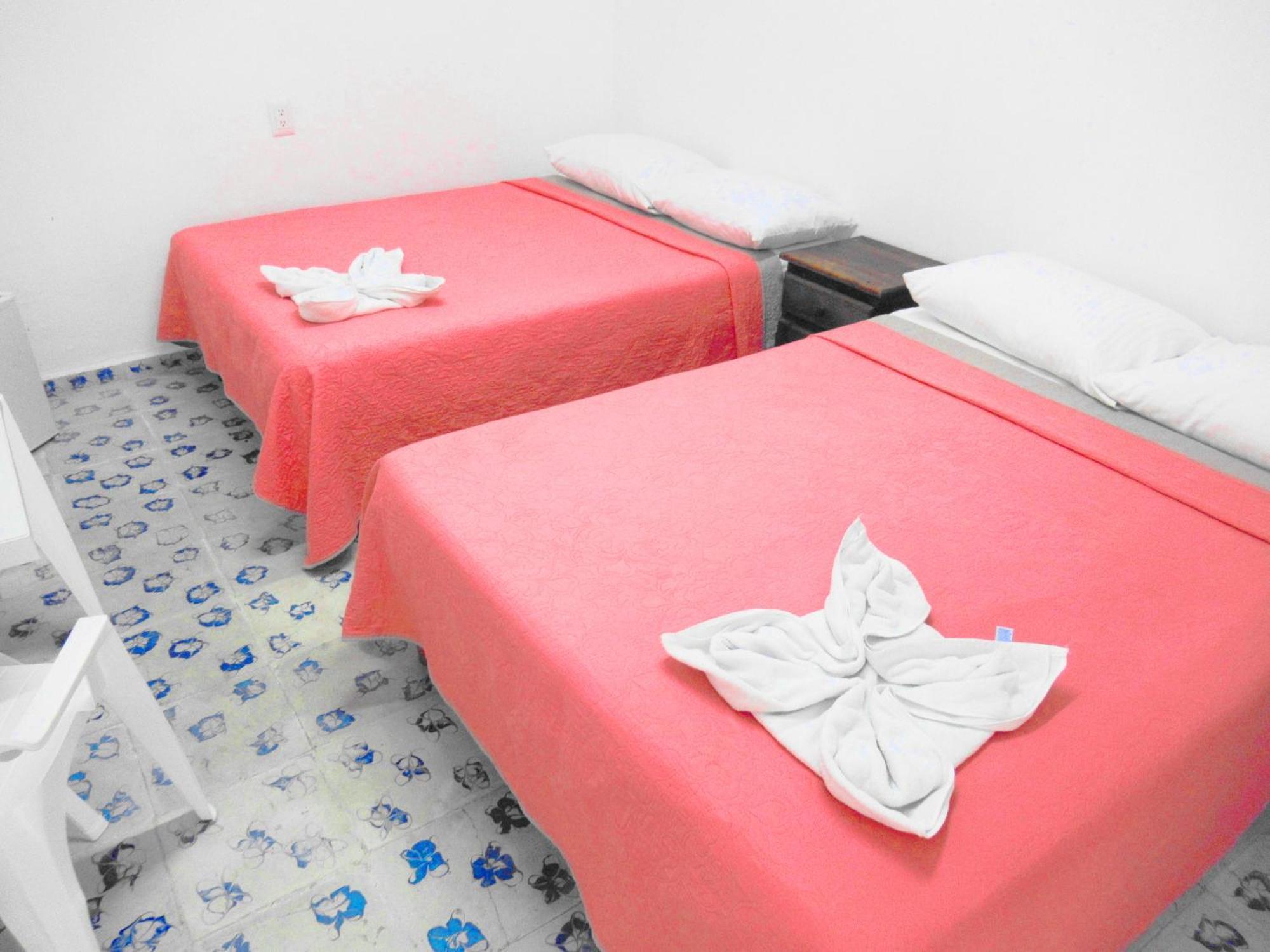 Cocos Apartment Cancun Bagian luar foto