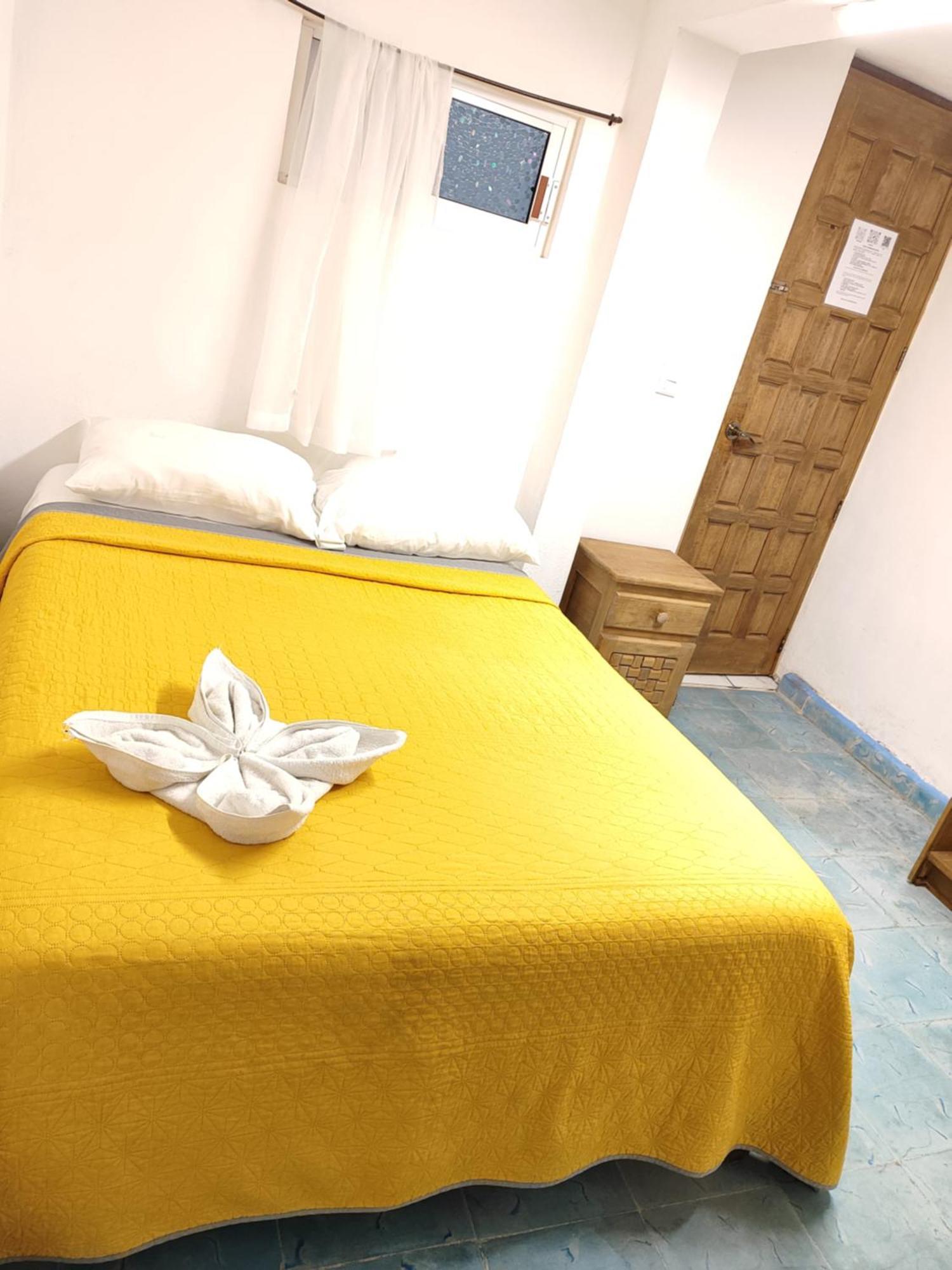 Cocos Apartment Cancun Bagian luar foto