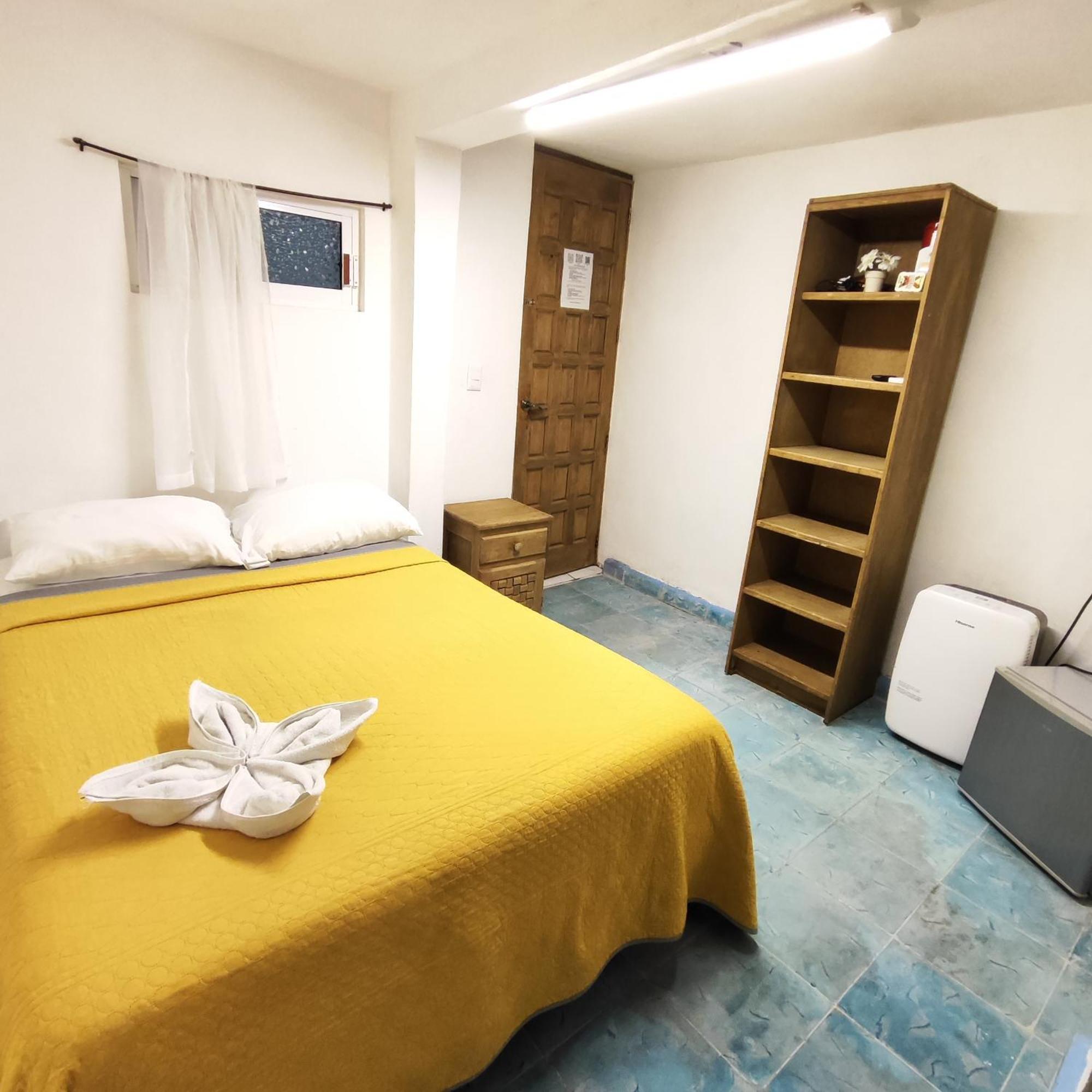 Cocos Apartment Cancun Bagian luar foto